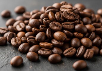 Naklejka premium Close up Coffee beans on a wooden table