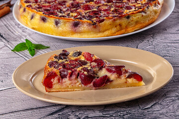 Crusty pie with fresh cherry