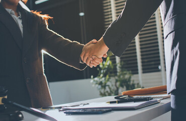 Lawyer explained to the client about the law that must be brought against the court case.