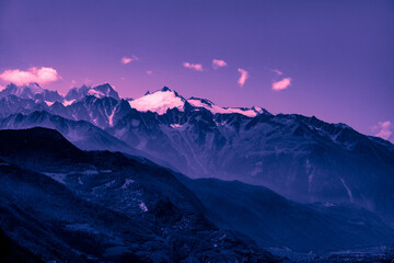 Vue sur les montagnes suisses