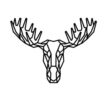 Geometric moose head minimal polygonal vector on transparent background