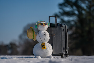 Winter gift from Snowman. Winter sale concept. Christmas and New Year celebration. Winter holiday scene. Winter delivery service.