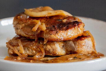juicy pork chops with caramelized onions and apples fall meal