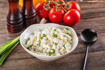 Cottage cheese with green onion