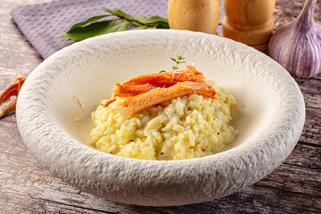 Risotto with natural crab leg