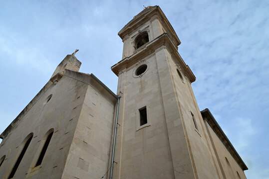 &Eacute;glise de la Sainte-Croix dans la quartier de Varos &agrave; Split