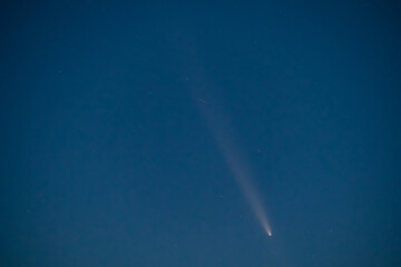 Stunning Astronomical Capture: Bright Comet C/2023 A3 (Tsuchinshan&ndash;ATLAS) Shines in the Deep Black Sky, Featuring Star Fields and the Comet's Tail
