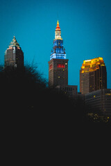Fototapeta premium Cleveland skyline during blue hour