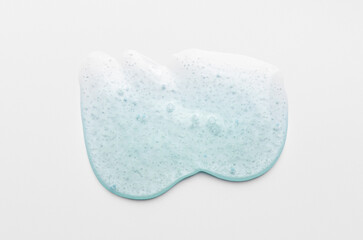 Cleanser gel with hyaluronic acid and seaweed.