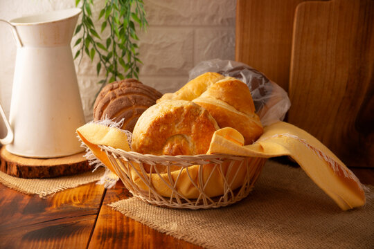 Mexican sweet bread, in Mexico it is called Pan Dulce, made by hand is a staple food widely consumed during breakfast or as a snack, commonly accompanied by coffee or hot chocolate.
