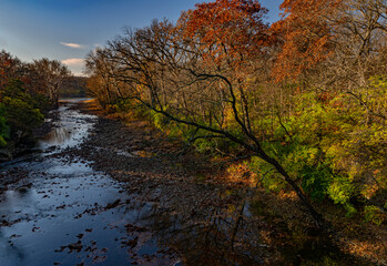 Fototapeta premium 688-79 Rock Creek Autumn