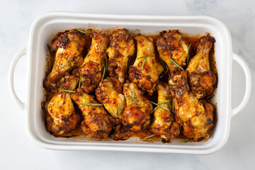 Oven-grilled chicken wings. Turkish name: Tavuk kanat