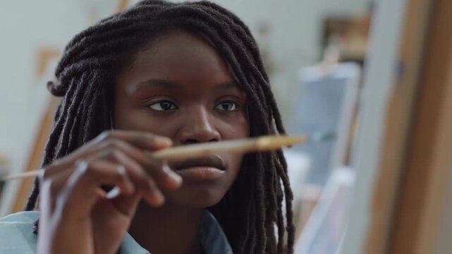 practicing artistic techniques deliberately in tranquil spaces promotes skill development and mental clarity