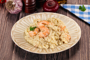 Gourmet risotto with prawn and cheese