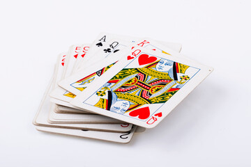 Ein Kartenspiel - Herzdame - Herzkönig