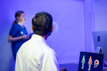 Obraz premium audiance indian man doctor, Medical Training Presentation. Hospital Medical Research. nurse and healthcare professional meeting sitting boardroom, Planning and brainstorming health