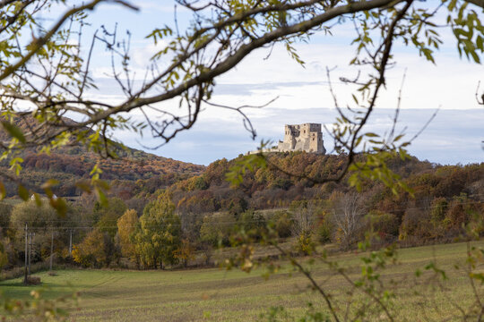 Die Burg von Csesznek in Ungarn