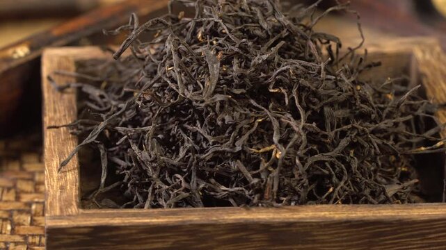 Premium Longjing Green Tea Leaves in Wooden Box - Traditional Chinese Tea Specialty