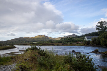 Fototapeta premium lake and mountains view from Sneem at the Ring of Kerry