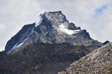 Il Ciarforon bella vetta sopra il colle del Nivolet