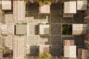3D overhead city cube grid layout with dense traffic