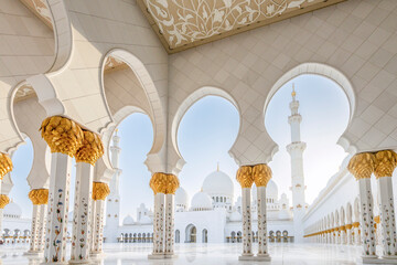 The majestic Sheikh Zayed Grand Mosque in Abu Dhabi, United Arab Emirates