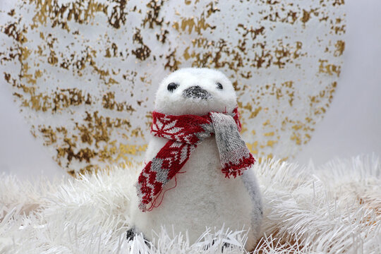 Nounours &agrave; l '&eacute;charpe rouge