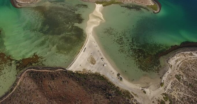 PLAYA EL REQUESON BAJA CALIFORNIA SUR MEXICO AGUAS CRISTALINAS HERMOSOS PAISAJES DEL DESIERTO CON EL MAR