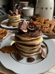pancakes with chocolate