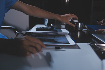 Doctors are meeting at the hospital to discuss treatment options and share experiences with colleagues.