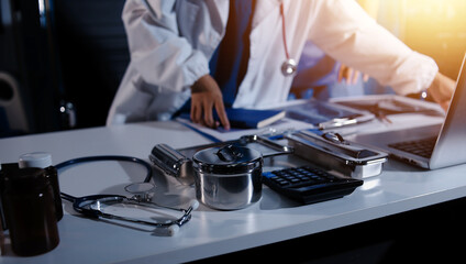 Doctors are meeting at the hospital to discuss treatment options and share experiences with colleagues.