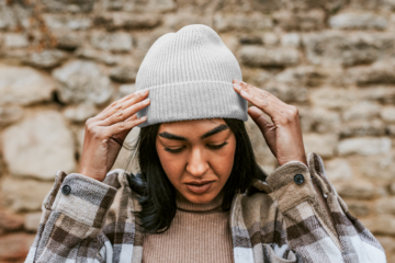 Beanie png mockup transparent, autumn fashion accessory