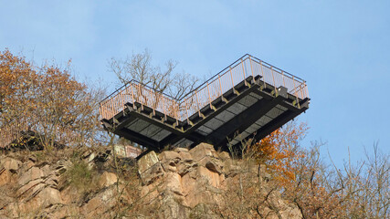 Hannoversche Klippen mit Skywalk an der Weser