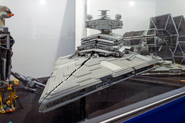 Naklejka premium LEGO Star Wars Imperial Star Destroyer Model Display