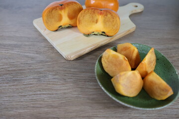 おいしそうな食べごろの柿