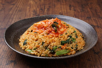 キムチとビビンバ炒飯