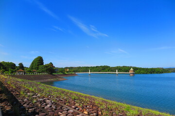 快晴のあおぞらの狭山湖の風景9