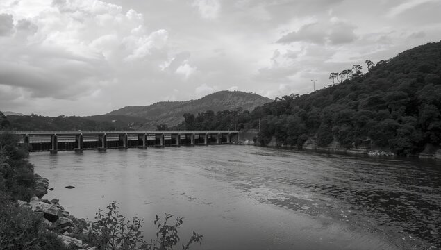 The dam in Mae Taeng District serves as a water reservoir for hot season use, promoting relaxation and family enjoyment