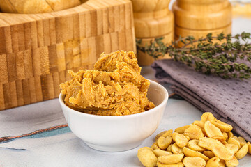 Crunchy peanut butter fat product
