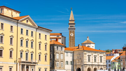 Fototapeta premium Cityscape of the holiday town of Piran on a sunny summer day, Slovenia.