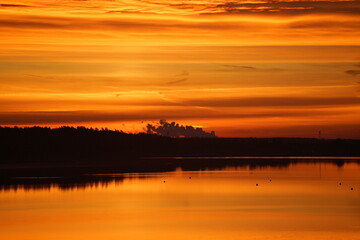 Morgenrot im Lausitzer Seenland