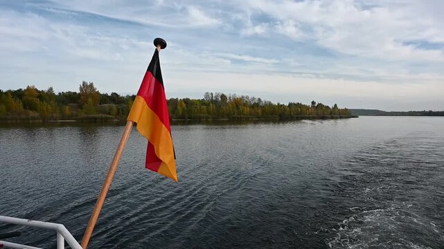 Schifffahrt auf dem Geiseltalsee