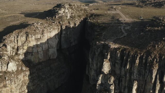 Fenda Da Tundavala, Lubango, Angola
