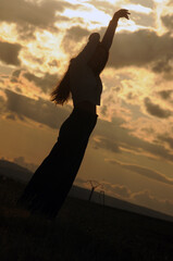 Fototapeta premium Relax al atardecer con cielo