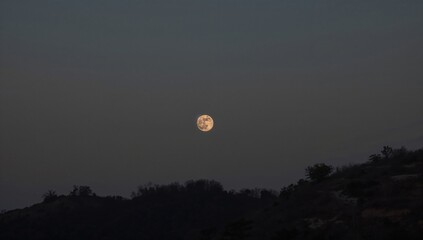 Near full Moon, seasonal change