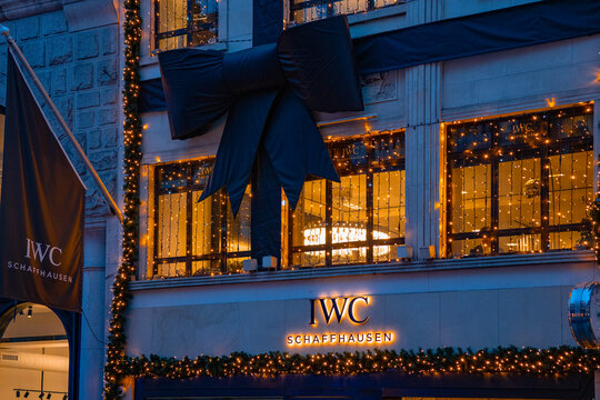 IWC Schaffhausen Flagship Boutique Shop Exterior Logo, Shopfront Luxury Brand Name Sign, Christmas Decorations, New Bond Street, Mayfair, Central London, England, United Kingdom &mdash; 13 November 2025