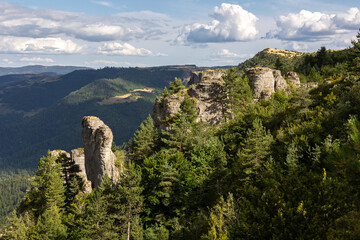 Rochers du causse m&eacute;jean