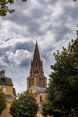 Dans les rues de Brive la Gaillarde en France