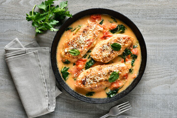 Chicken breast in creamy sauce