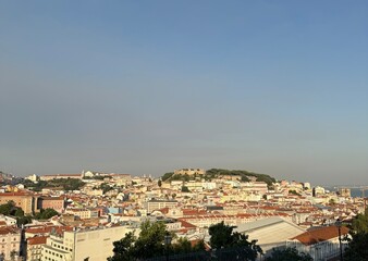 Obraz premium Sweeping view of Lisbon, Portugal